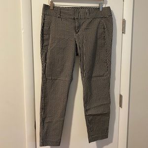 🎉EUC Mid Rise Black & White Houndstooth Dress Pants